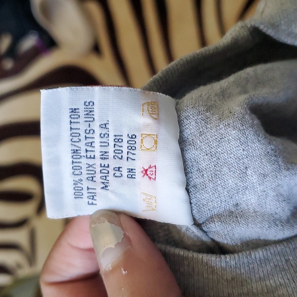 Tommy Hilfiger Basic Tshirt - Picture 5 of 5